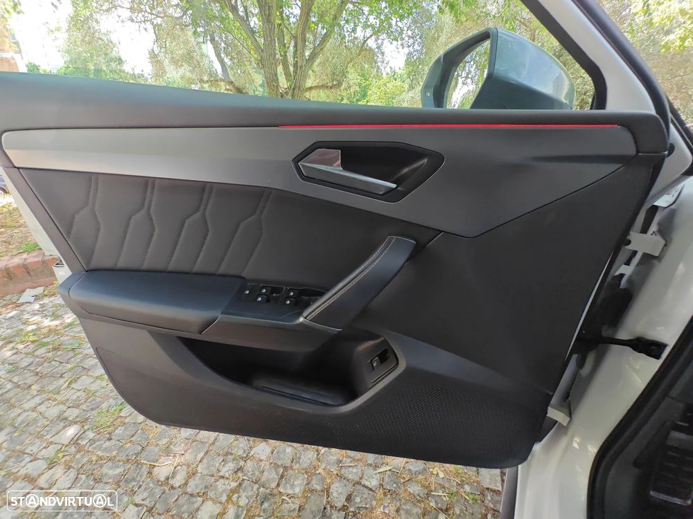Cupra Leon ST 1.4 e-Hybrid MID DSG - 18