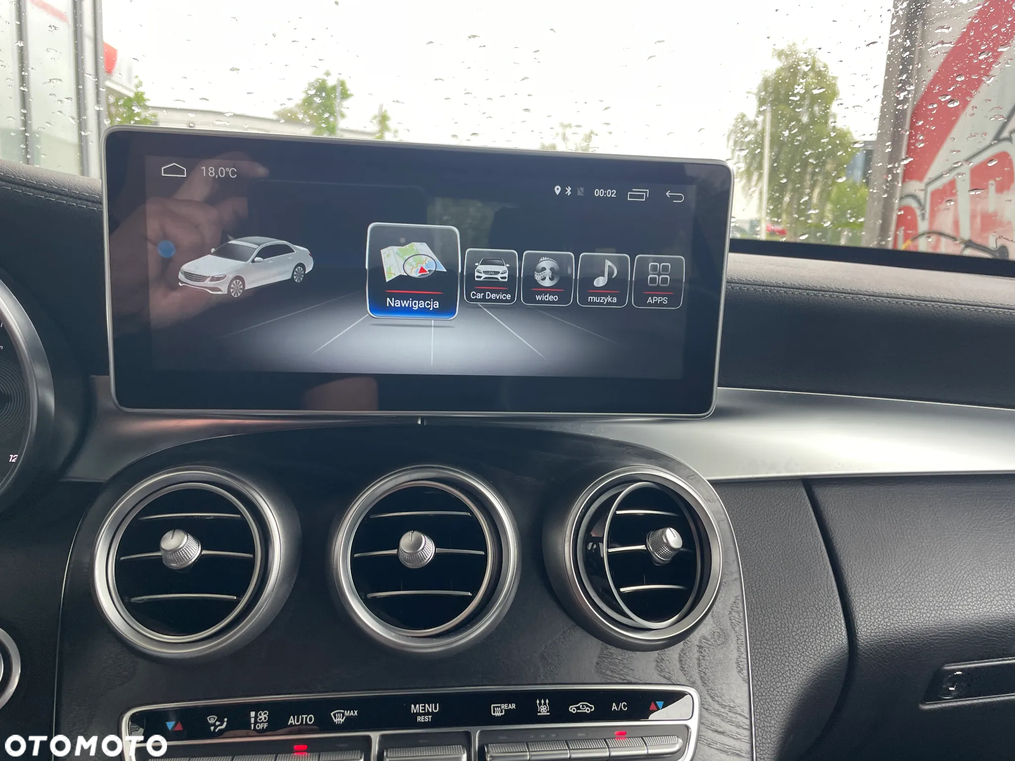 Mercedes-Benz Klasa C 400 4Matic T 7G-TRONIC AMG Line - 28