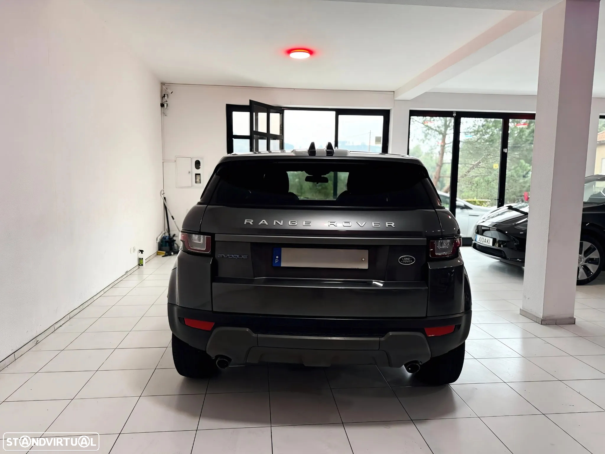 Land Rover Range Rover Evoque 2.0 TD4 Pure - 3