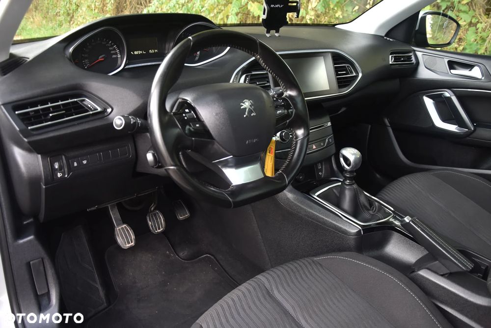 Peugeot 308 1.6 BlueHDi Business Line S&S - 6