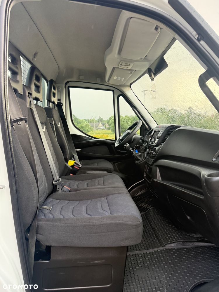Iveco DAILY 35/50-180 3.0 HPI 180KM BLOKADA MOSTU! WYWROTKA 3-stronna ! 90 tyś km! HAK! Jak Nowy!! - 17