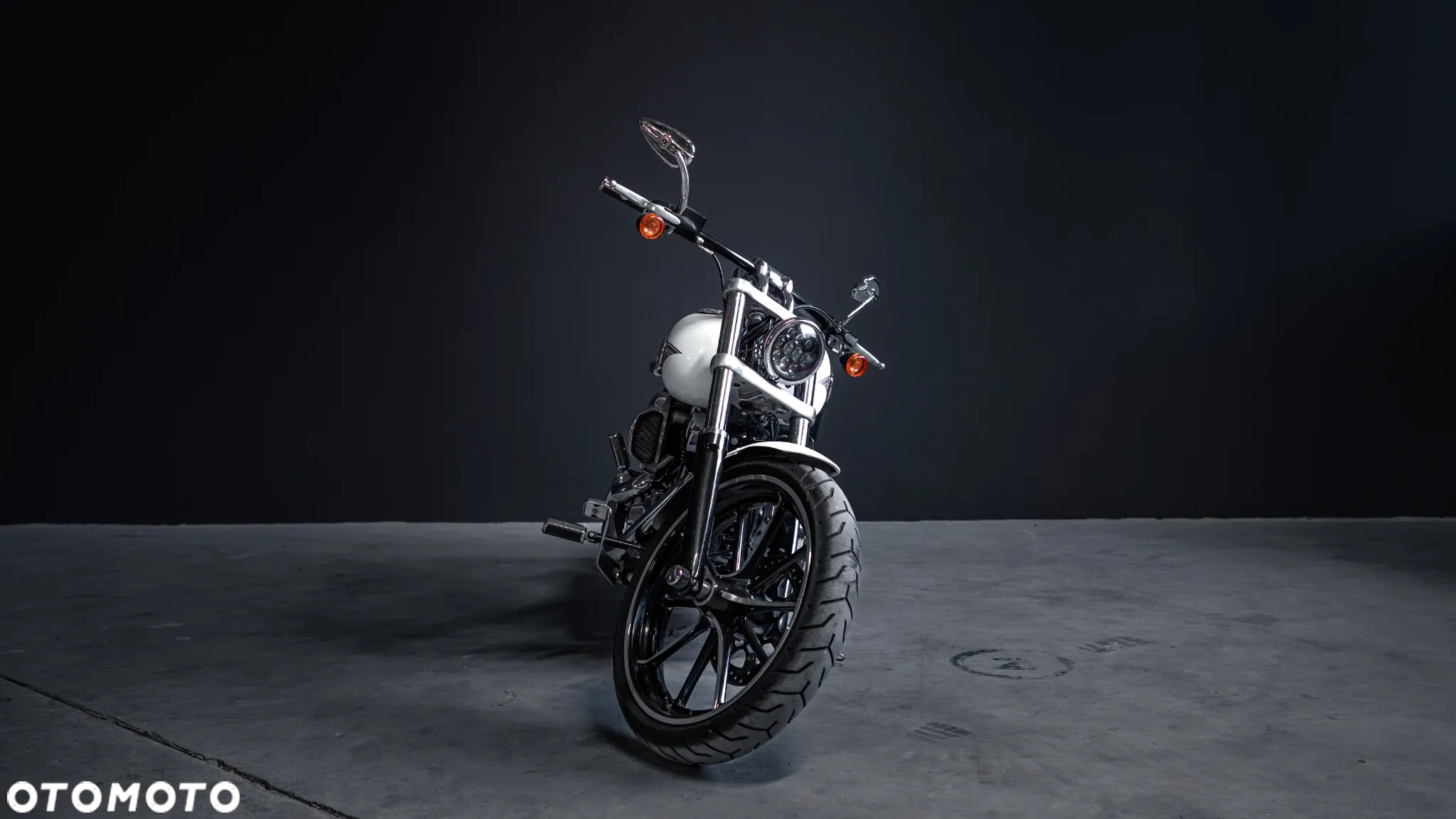 Harley-Davidson Softail Breakout - 2