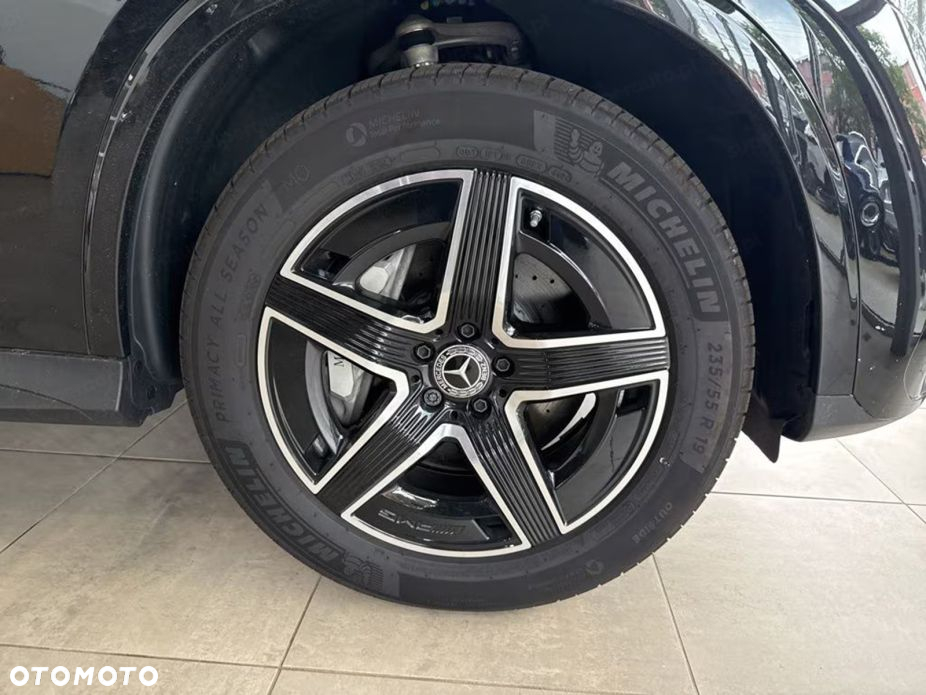 Mercedes-Benz GLC - 14
