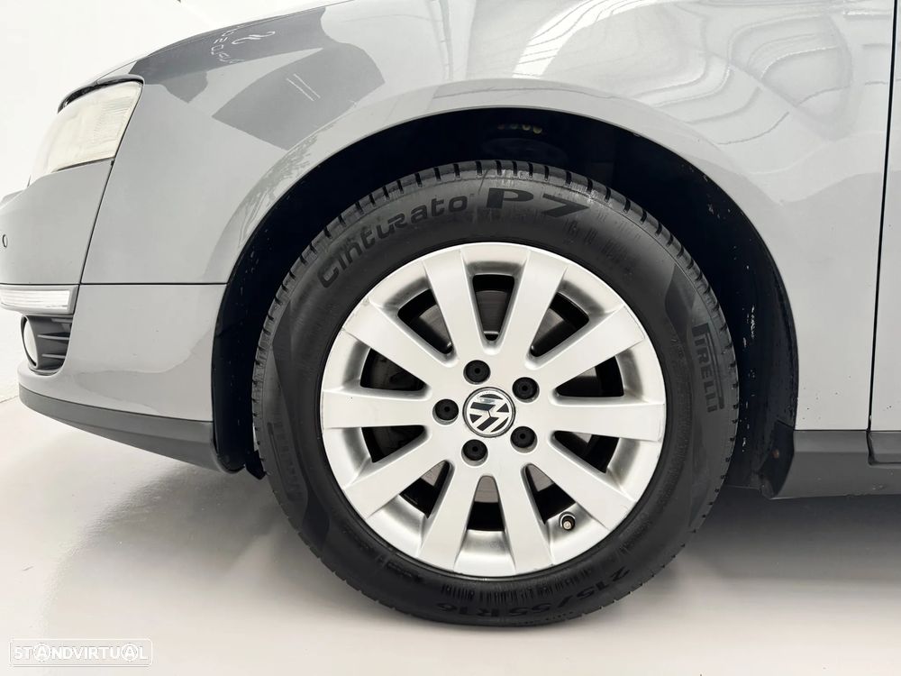 VW Passat 2.0 TDI Confortline - 7