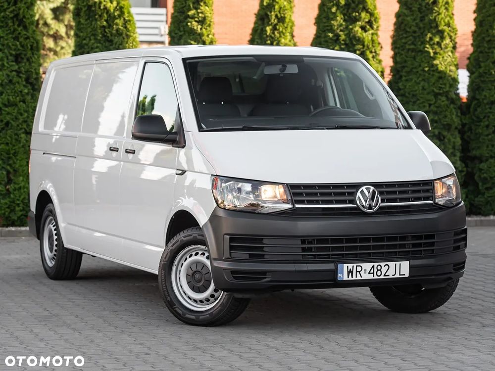 Volkswagen Transporter - 2