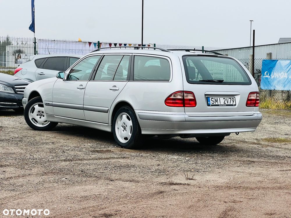 Mercedes-Benz Klasa E - 10