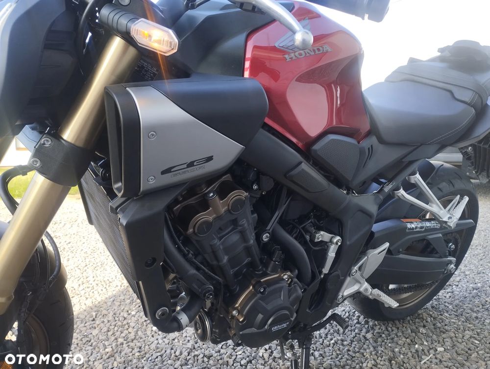 Honda CB - 4