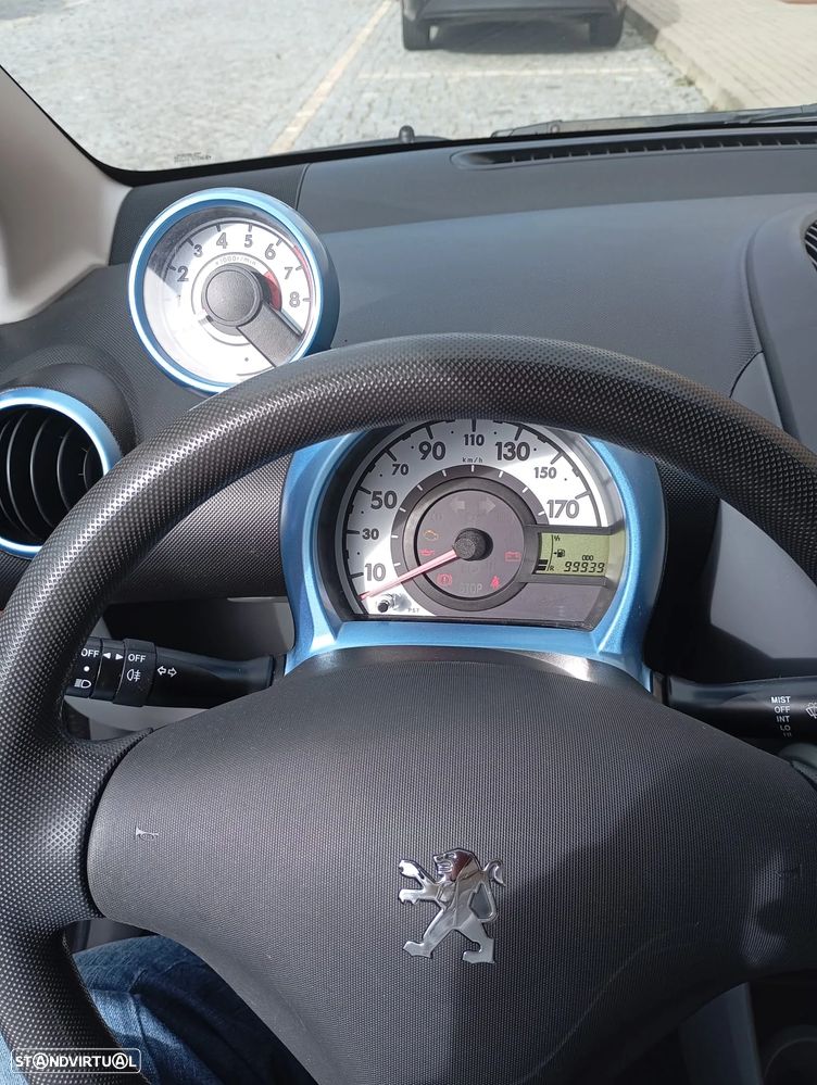 Peugeot 107 1.0 Urban Move - 7