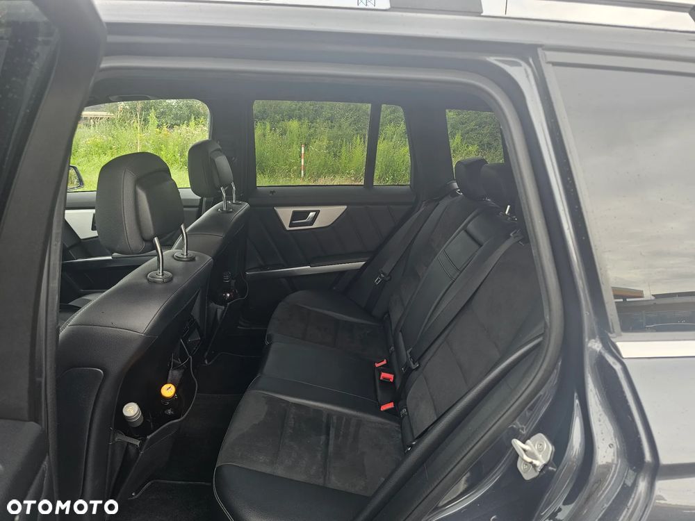 Mercedes-Benz GLK 220 CDI DPF 4Matic BlueEFFICIENCY 7G-TRONIC - 25