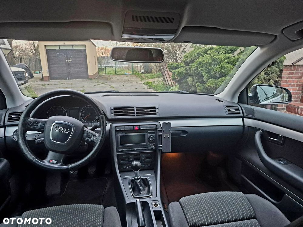 Audi A4 Avant - 7