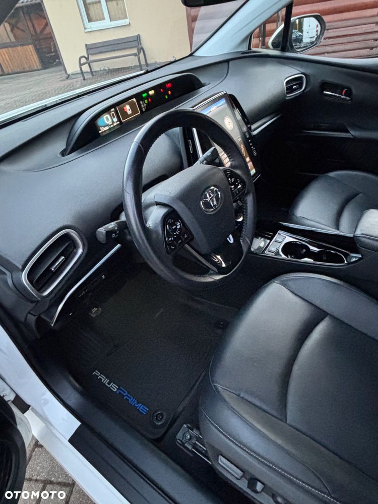 Toyota Prius 1.8 Hybrid Executive - 7