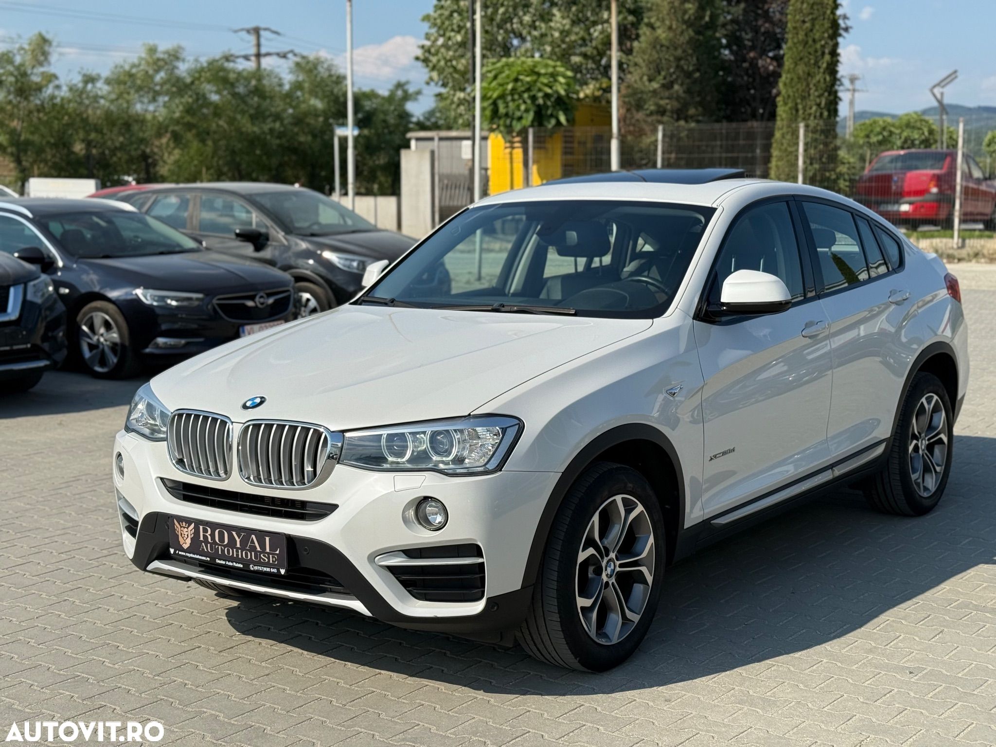 BMW X4 xDrive20d Advantage - 1