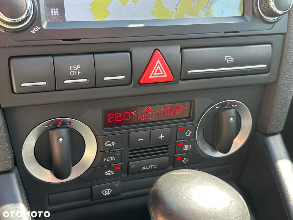 Audi A3 1.8 TFSI Ambition S tronic - 23