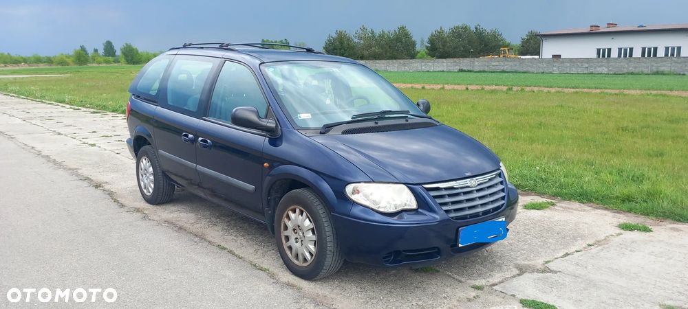Chrysler Voyager 2.4 SE - 2
