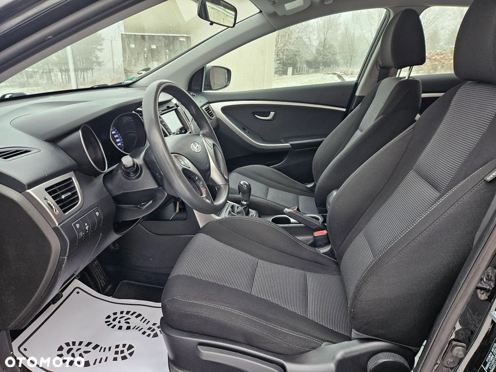 Hyundai i30 1.4 Fifa World Cup Edition - 15