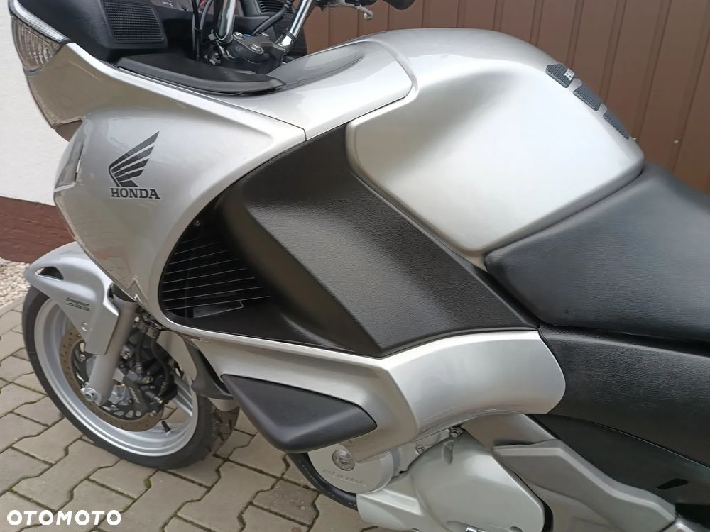 Honda Deauville - 30