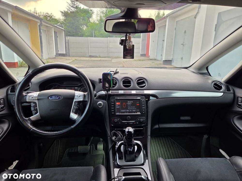 Ford S-Max 2.0 TDCi DPF Platinium X MPS6 - 17