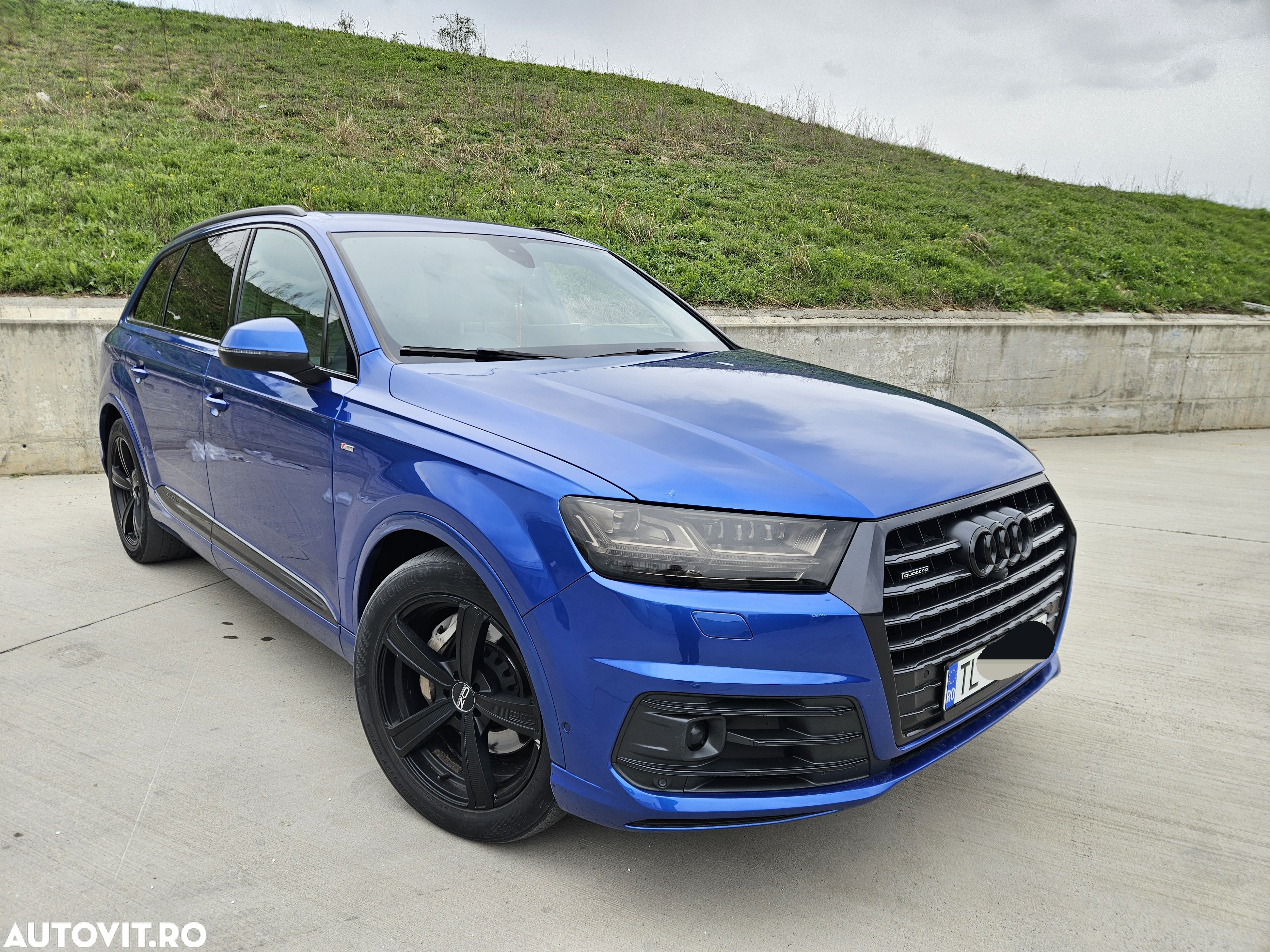 Audi Q7 3.0 TFSI Quattro Tiptronic - 1
