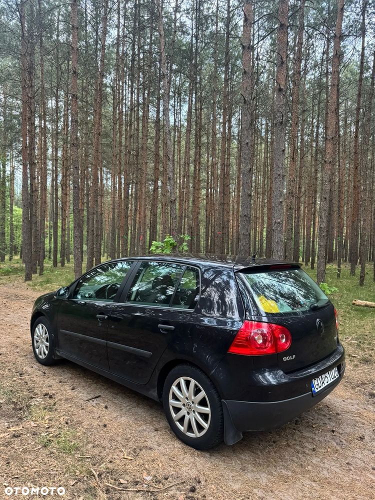 Volkswagen Golf 1.6 FSI Goal - 4