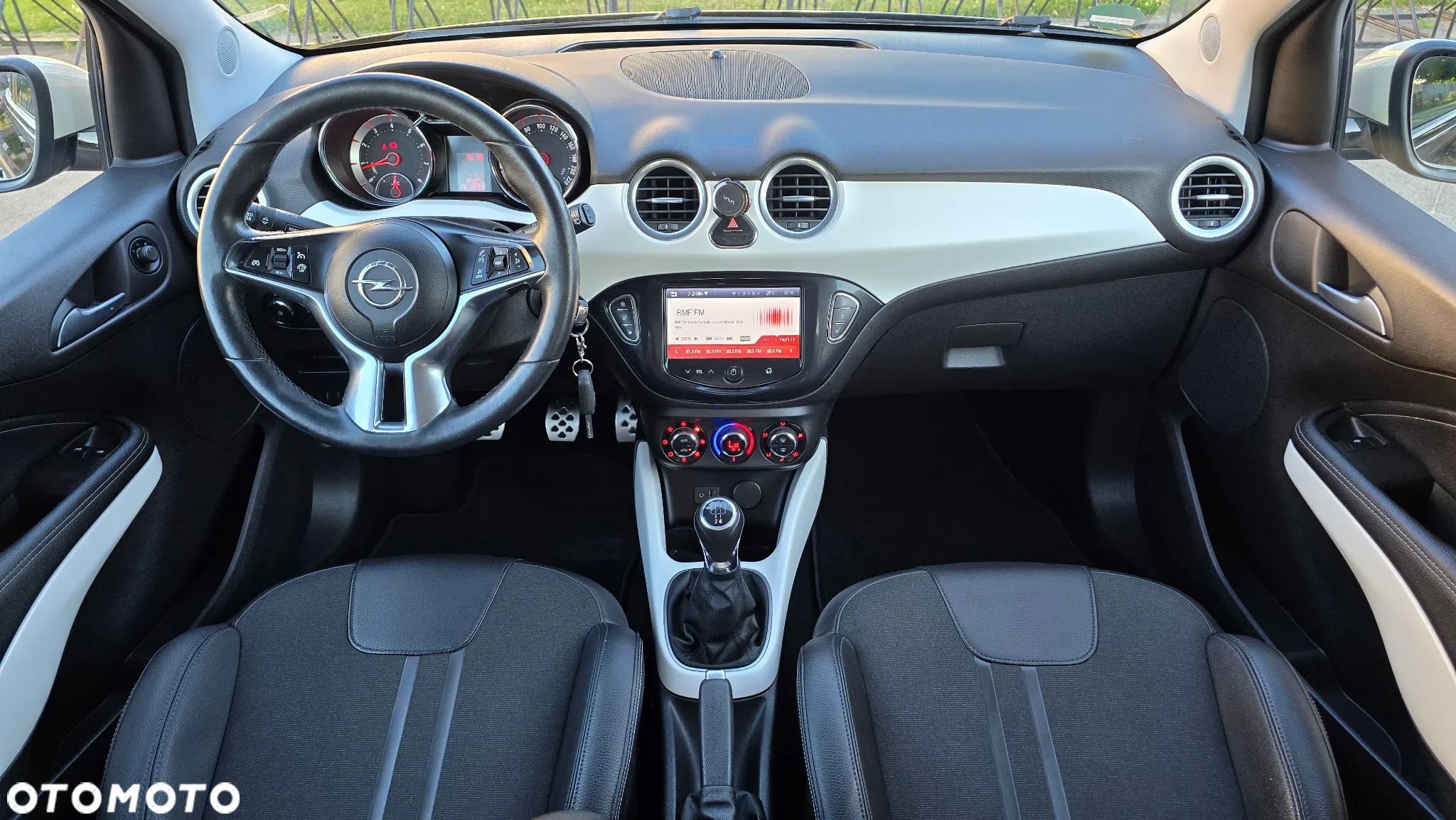 Opel Adam - 11