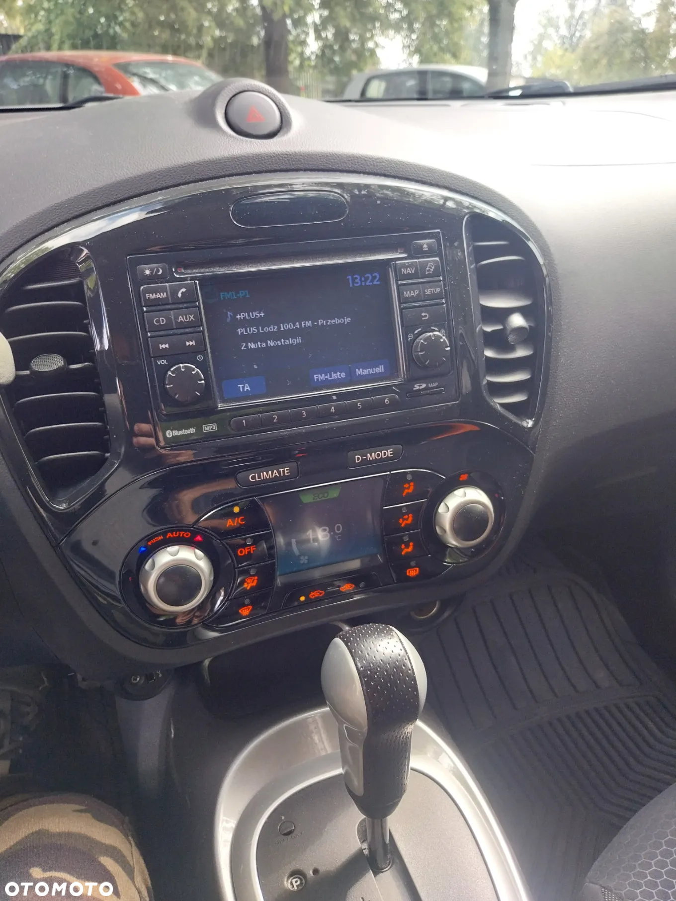 Nissan Juke 1.6 DIG-T ALL-MODE 4x4i Xtronic Tekna - 9