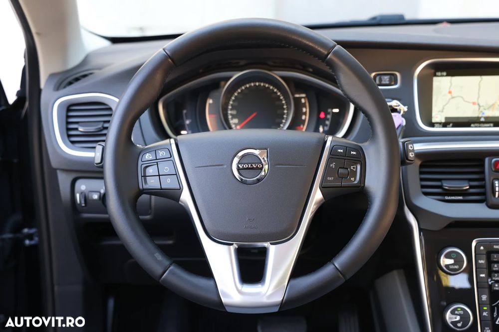Volvo V40 - 28