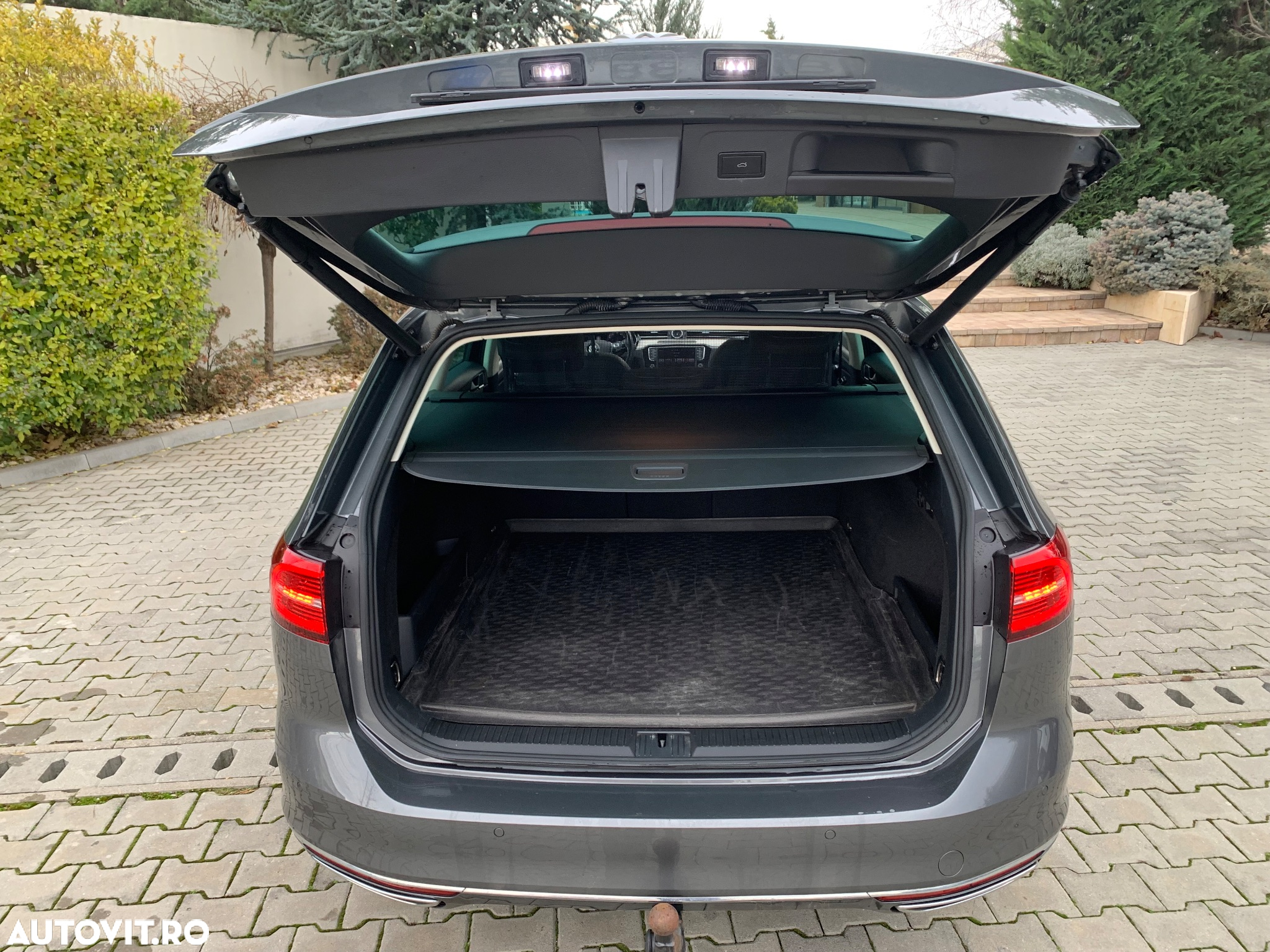 Volkswagen Passat 2.0 TDI SCR (BlueMotion Tech) 4Motion D Highline - 30