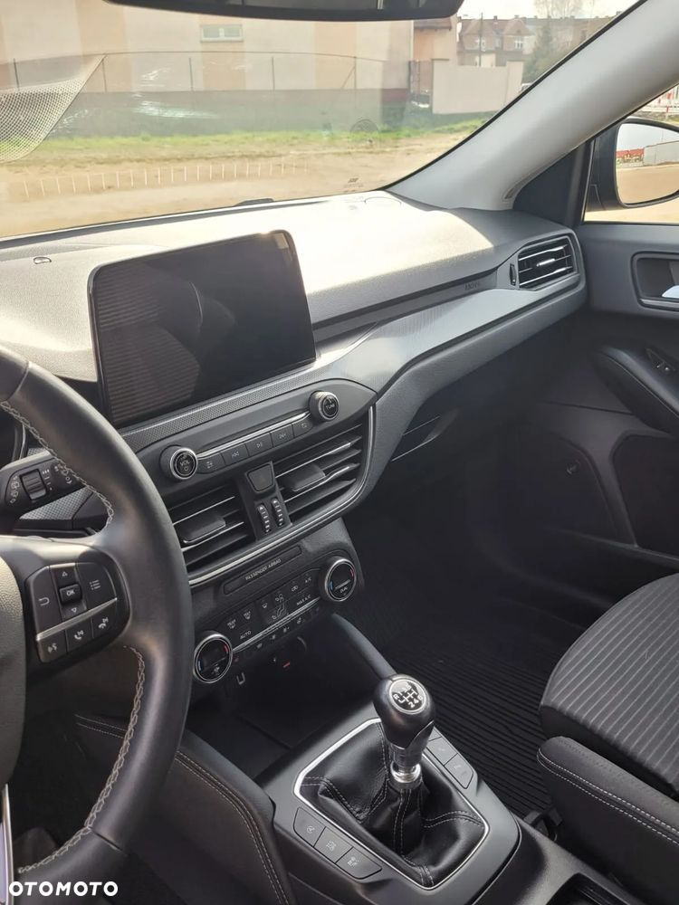 Ford Focus 2.0 EcoBlue Titanium - 8