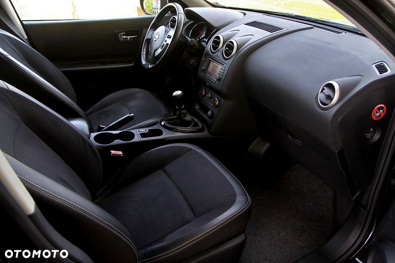 Nissan Qashqai 1.6 DCi N-Tec - 8