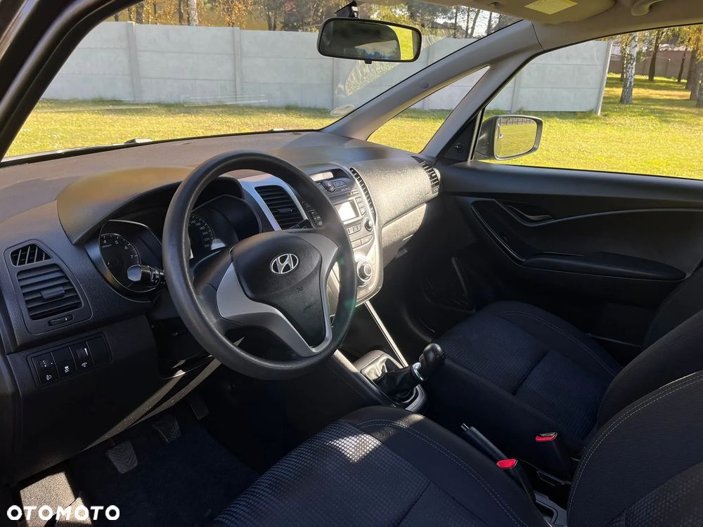 Hyundai ix20 1.4 Trend - 17
