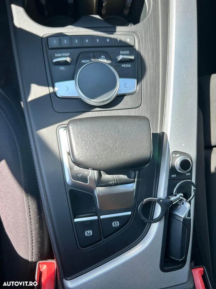 Audi A4 Avant - 11