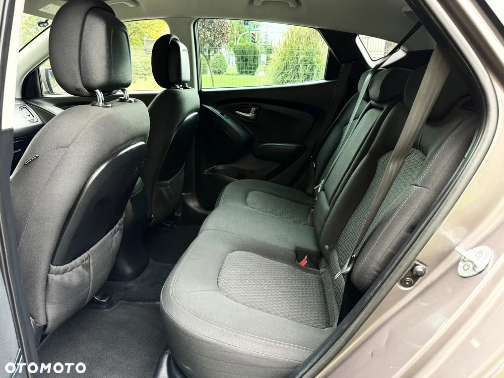 Hyundai ix35 2.0 2WD Style - 19