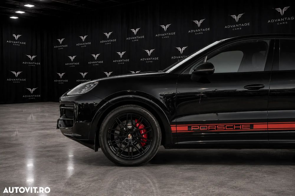 Porsche Cayenne Coupe S E-Hybrid - 3