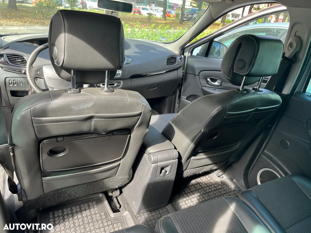 Renault Scenic - 5