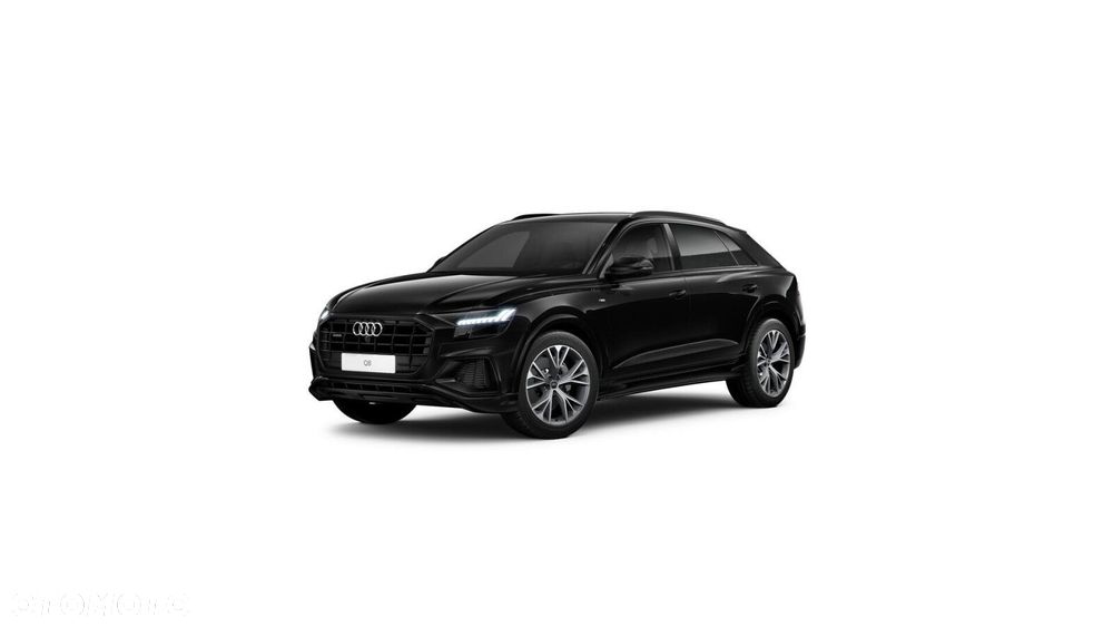 Audi Q8 - 1