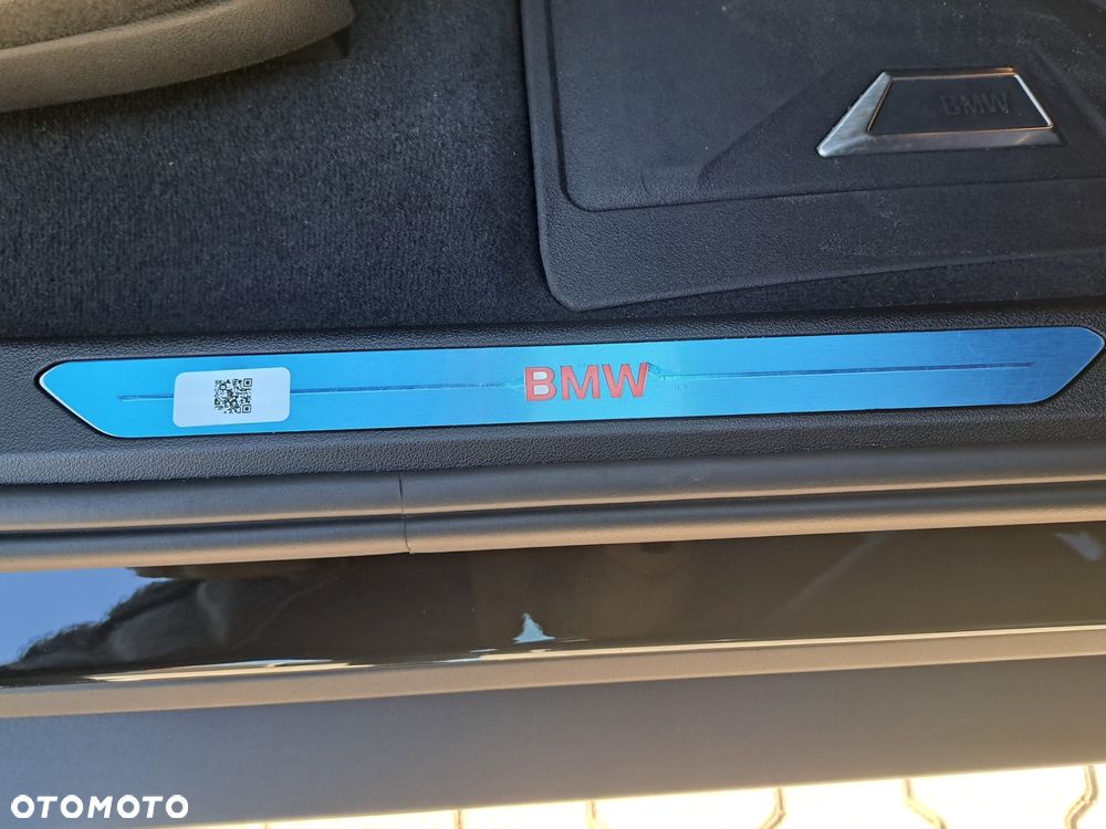BMW X6 xDrive40i - 19