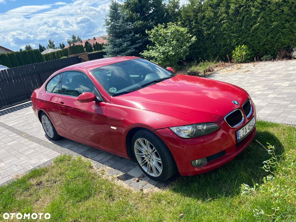 BMW Seria 3 320d DPF - 1