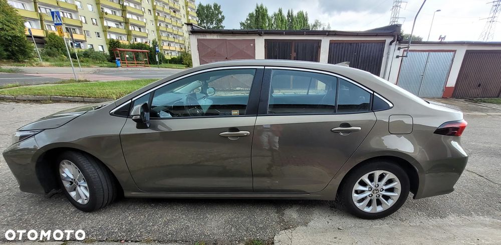 Toyota Corolla 1.8 Hybrid Comfort - 4