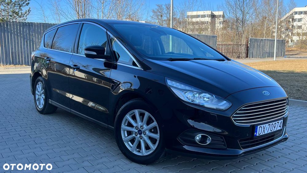 Ford S-Max - 1