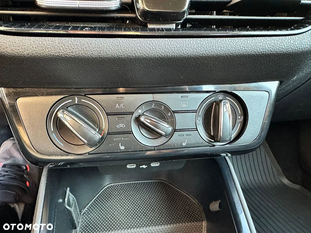 Skoda Fabia 1.0 TSI Ambition - 22