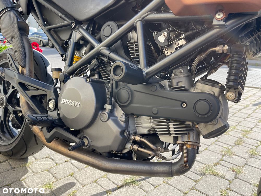 Ducati Hypermotard - 12