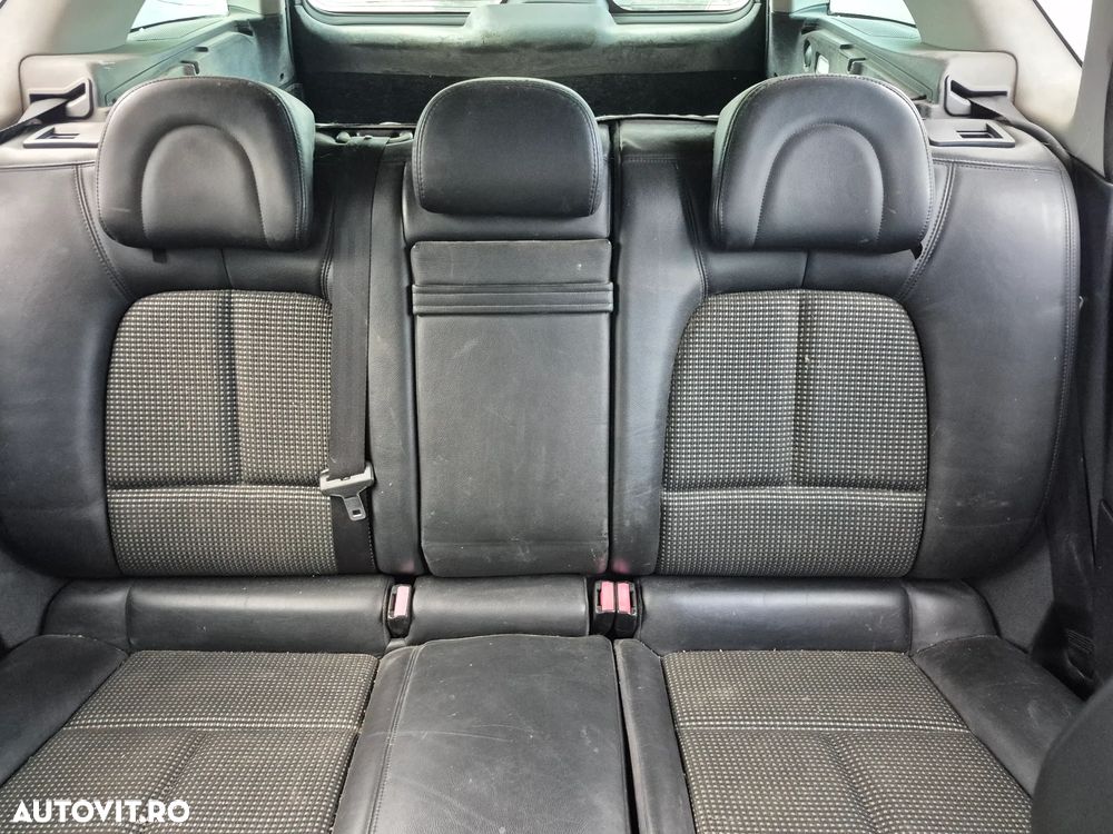 Peugeot 407 HDi 135 Automatik Sport - 24