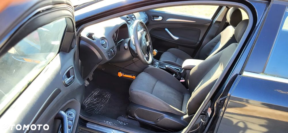 Ford Mondeo 2.0 TDCi Black Magic - 5