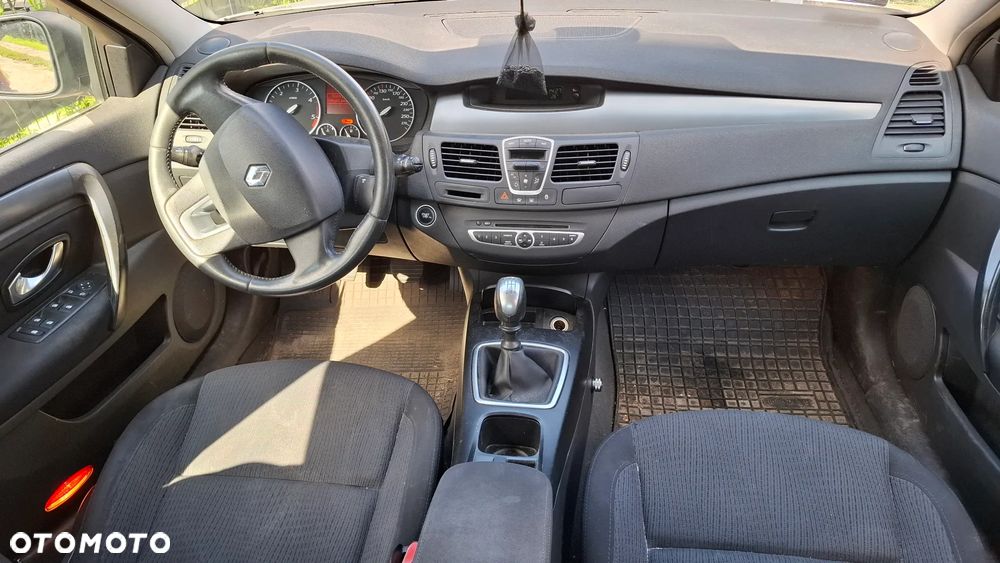 Renault Laguna - 5