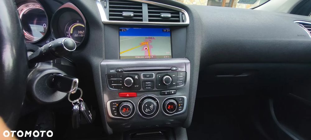 Citroën C4 1.6 e-HDi Exclusive MCP - 10