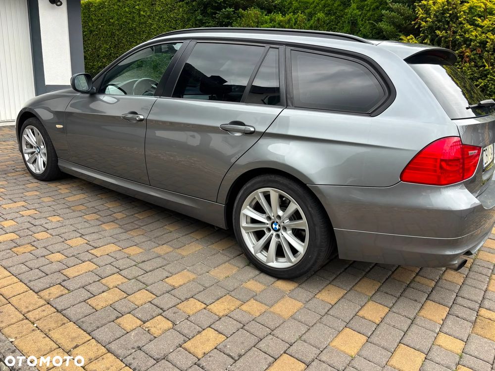 BMW Seria 3 318i - 7