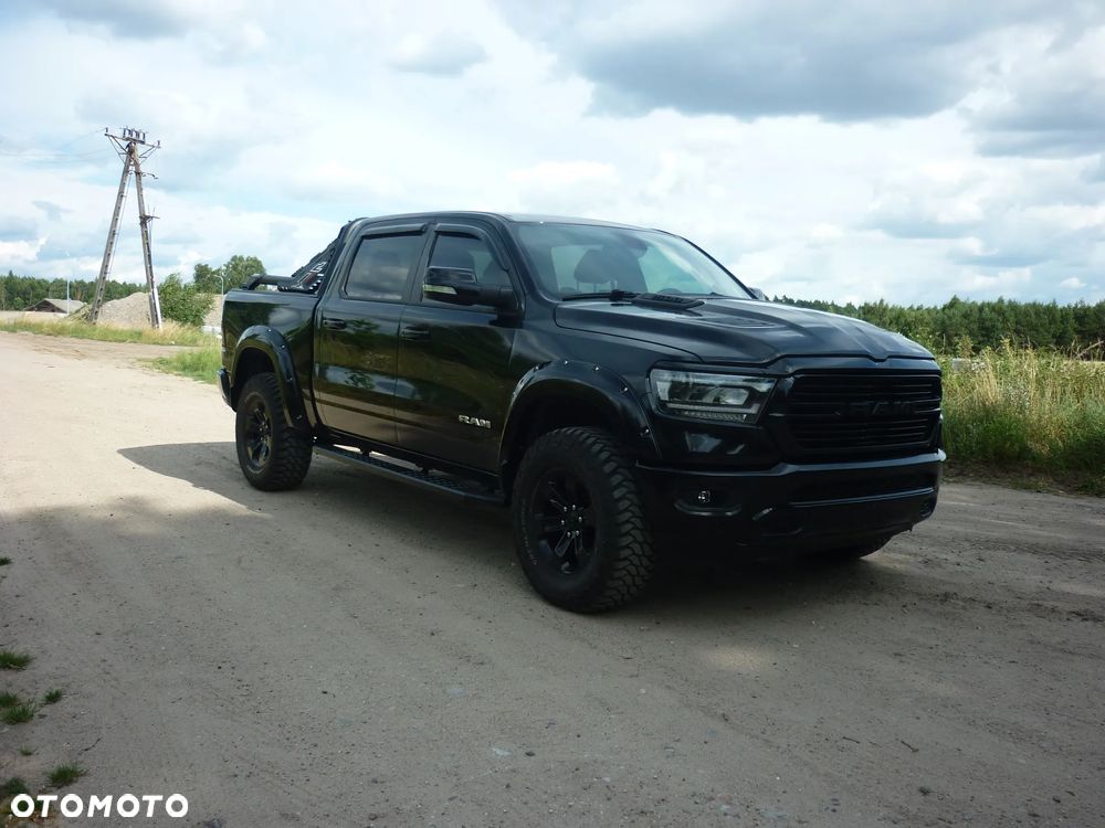 Dodge RAM 1500 5.7 4x4 - 2
