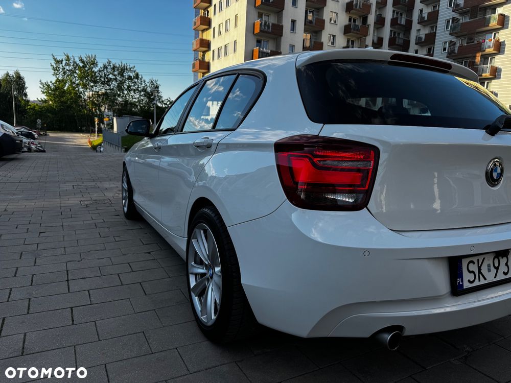 BMW Seria 1 116d EfficientDynamics Sport Line - 7