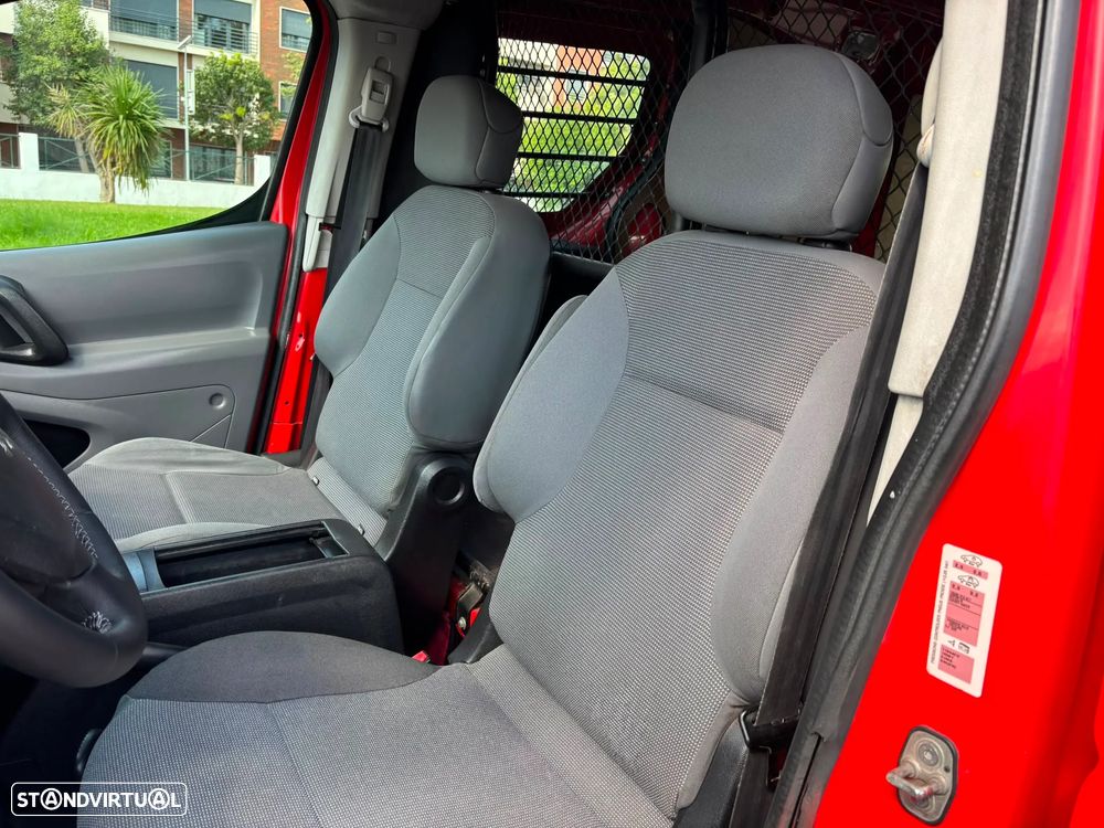 Peugeot Partner 1.6 HDI 90cv - LONGA - 2 PORTAS LATERAIS - 24