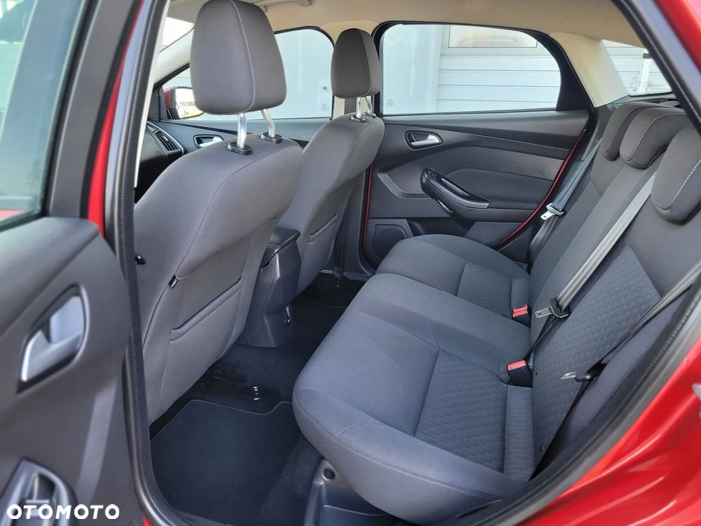 Ford Focus - 19